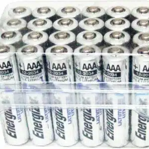 Lot de 24 piles AAA LR03 au lithium Energizer Ultimate